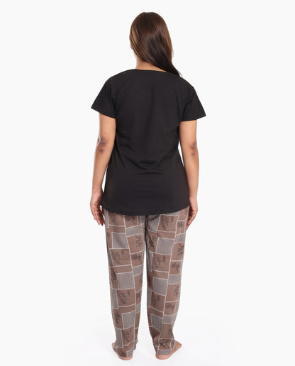 Black & Brown Colored Printed Nightsuit