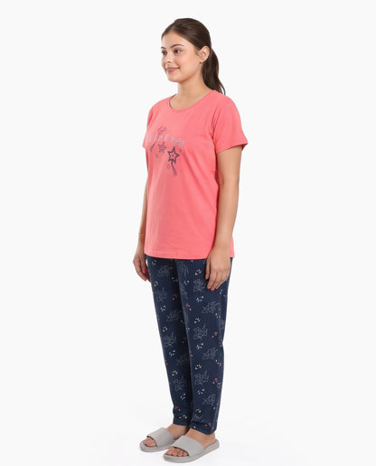 Peach & Indigo Colored Printed Nightsuit