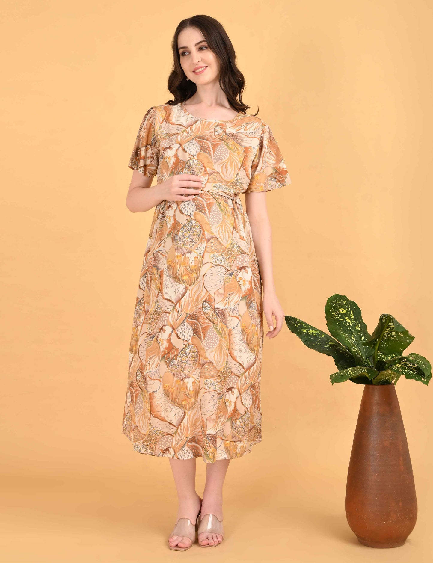 Peach-Colored Maternity 3/4th Gown