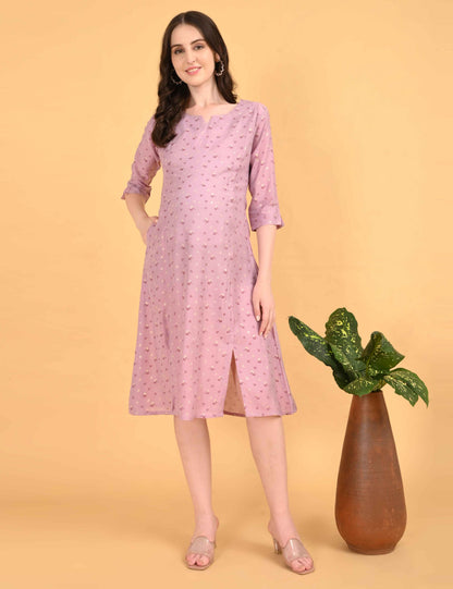 Pink-Colored Maternity 3/4th Gown