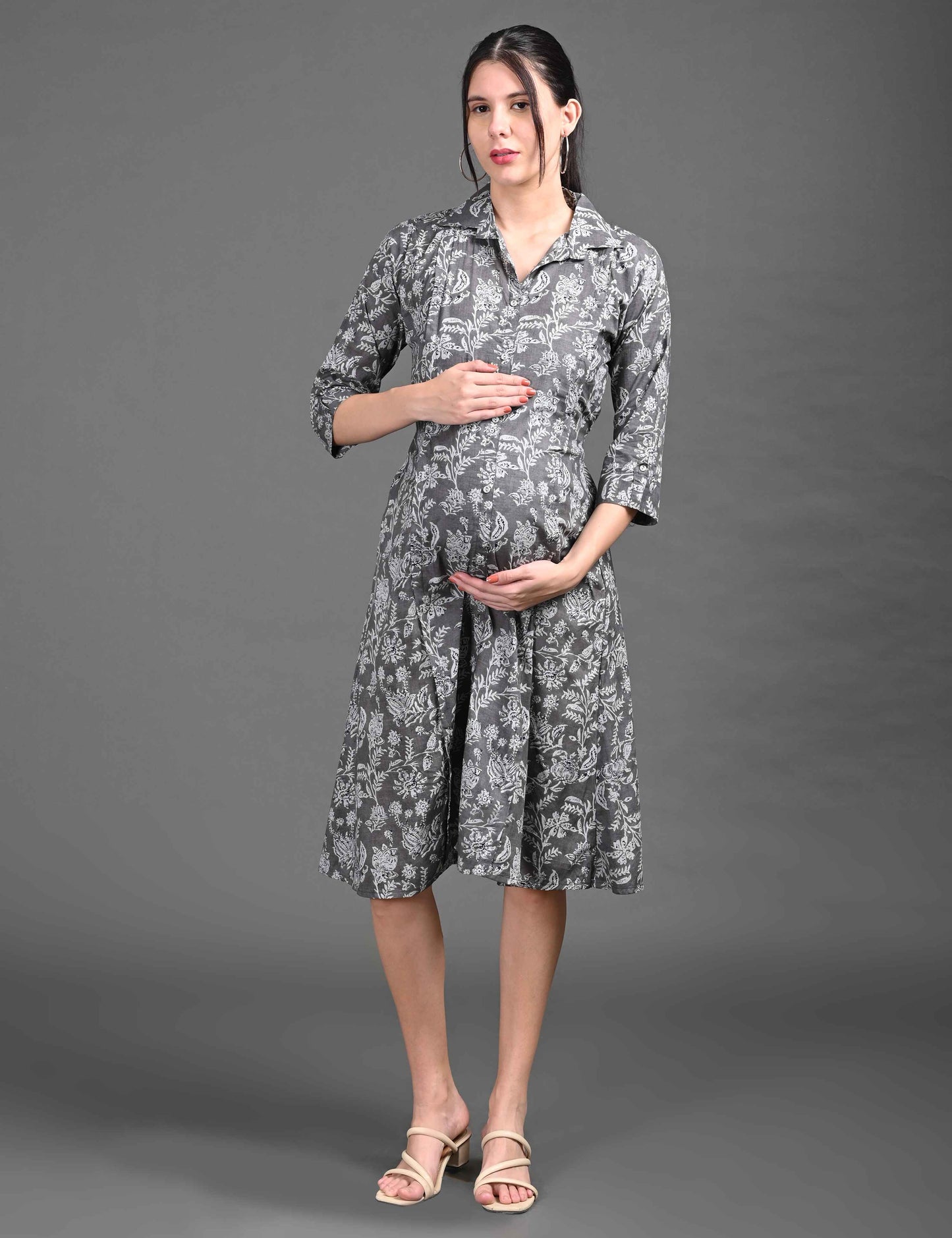 Grey-Colored Maternity 3/4th Gown