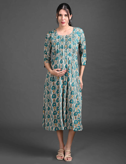 Green-Colored Maternity 3/4th Gown