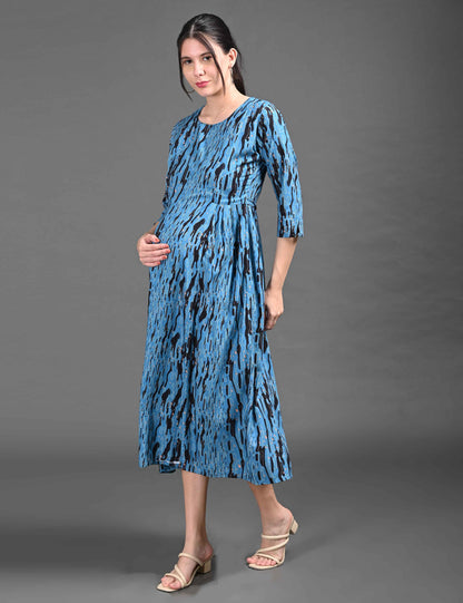 L.Blue-Colored Maternity 3/4th Gown