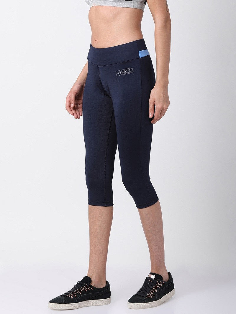 Womens Mid-Rise Solid Capri - Navy/Turquoise