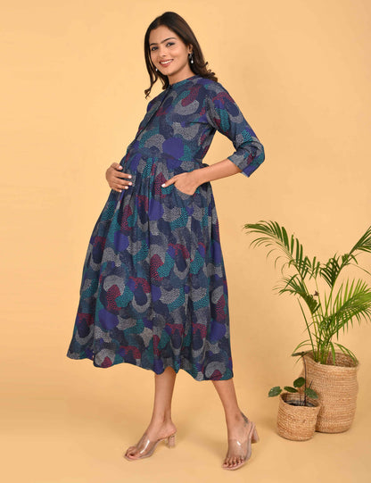 Multi-Colored Maternity 3/4th Gown