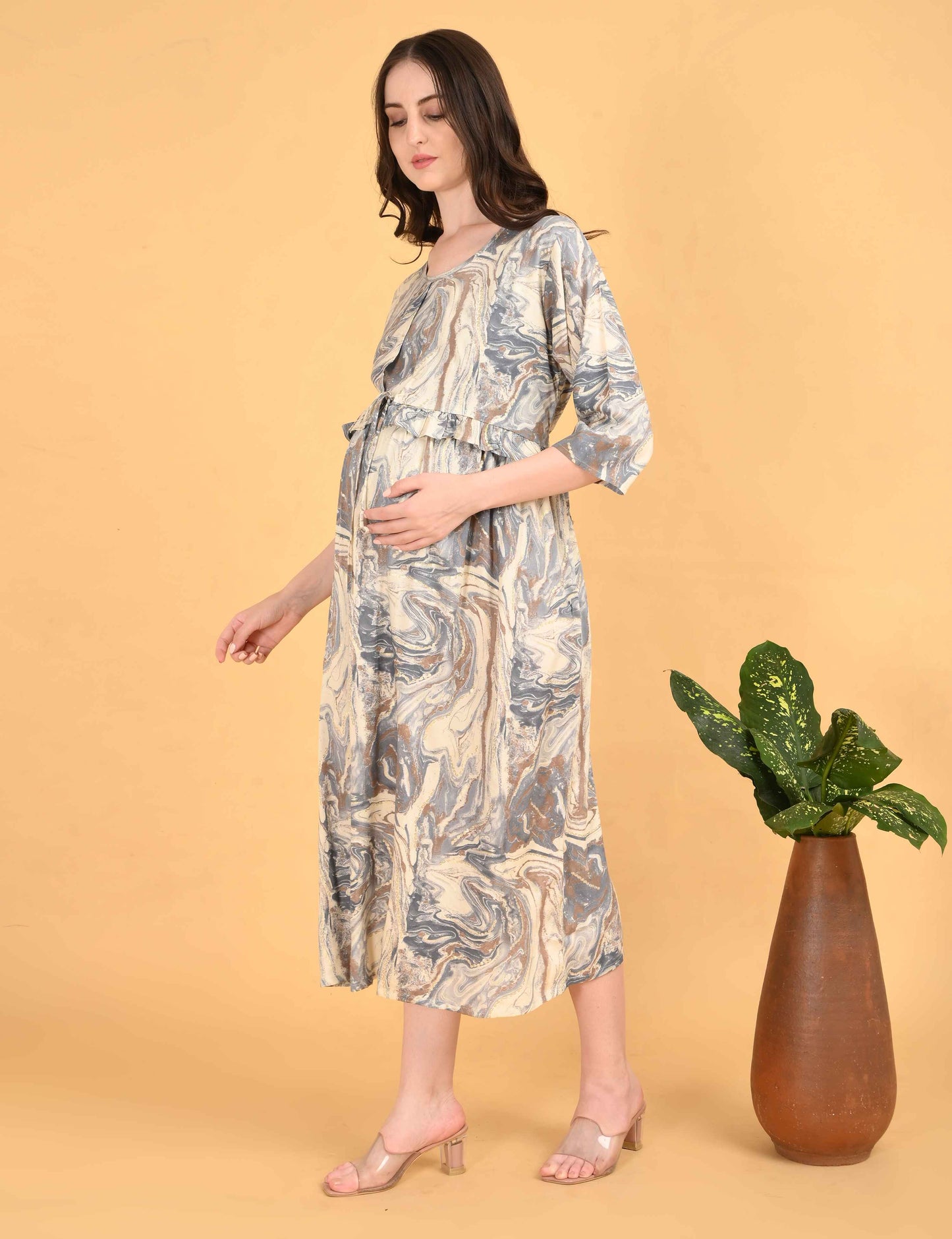 Grey-Colored Maternity 3/4th Gown