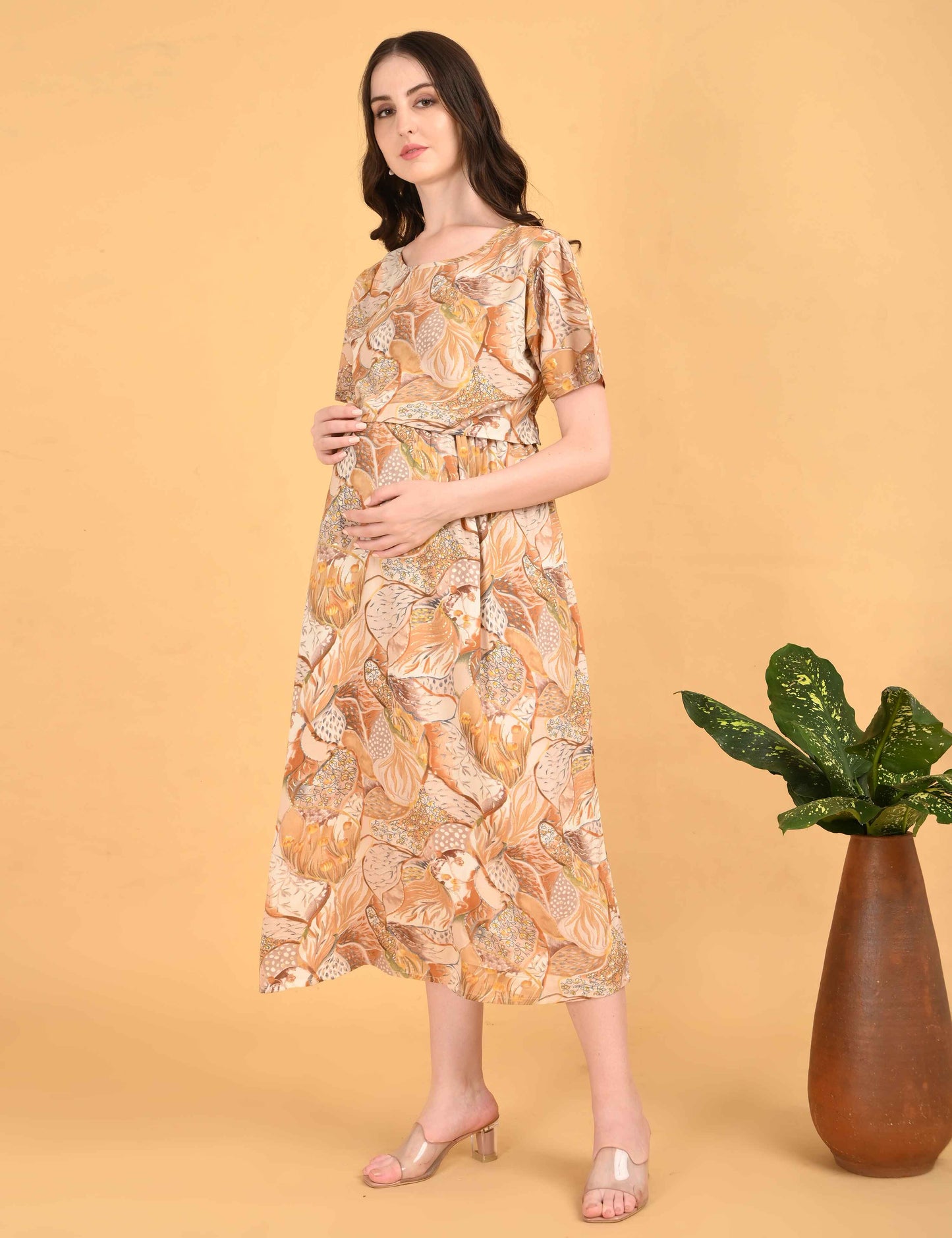 Peach-Colored Maternity 3/4th Gown