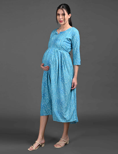 Turquoise-Colored Maternity 3/4th Gown