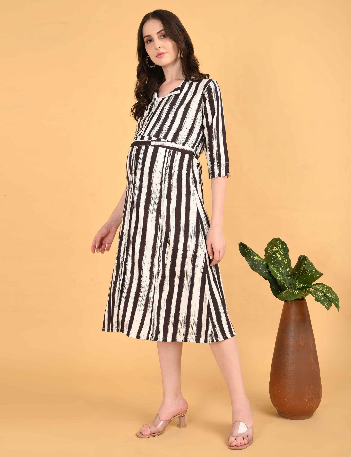 Multi-Colored Maternity 3/4th Gown