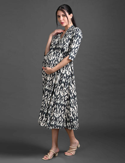 Cream-Colored Maternity 3/4th Gown