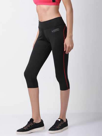 Black/Red Flexi Fit Active Capri