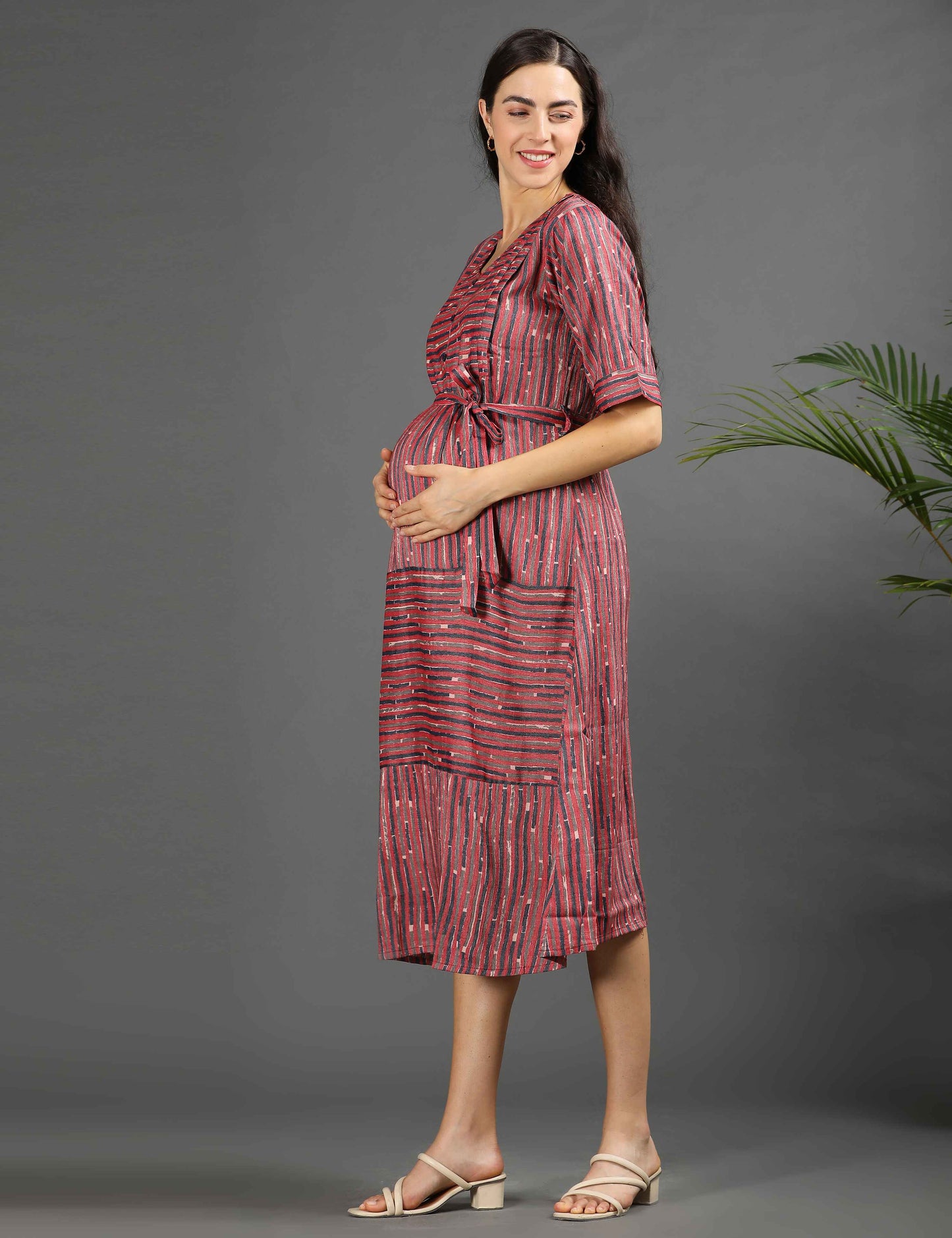 Fuchsia-Colored Maternity 3/4th Gown