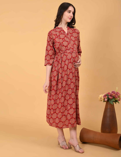 Rust-Colored Maternity 3/4th Gown