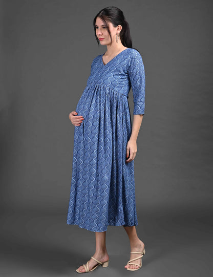 Blue-Colored Maternity 3/4th Gown