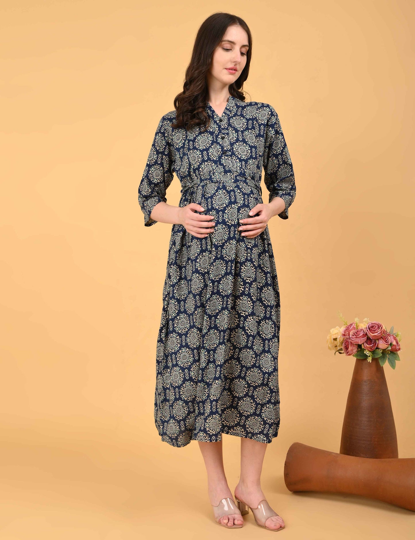 Navy Blue-Colored Maternity 3/4th Gown