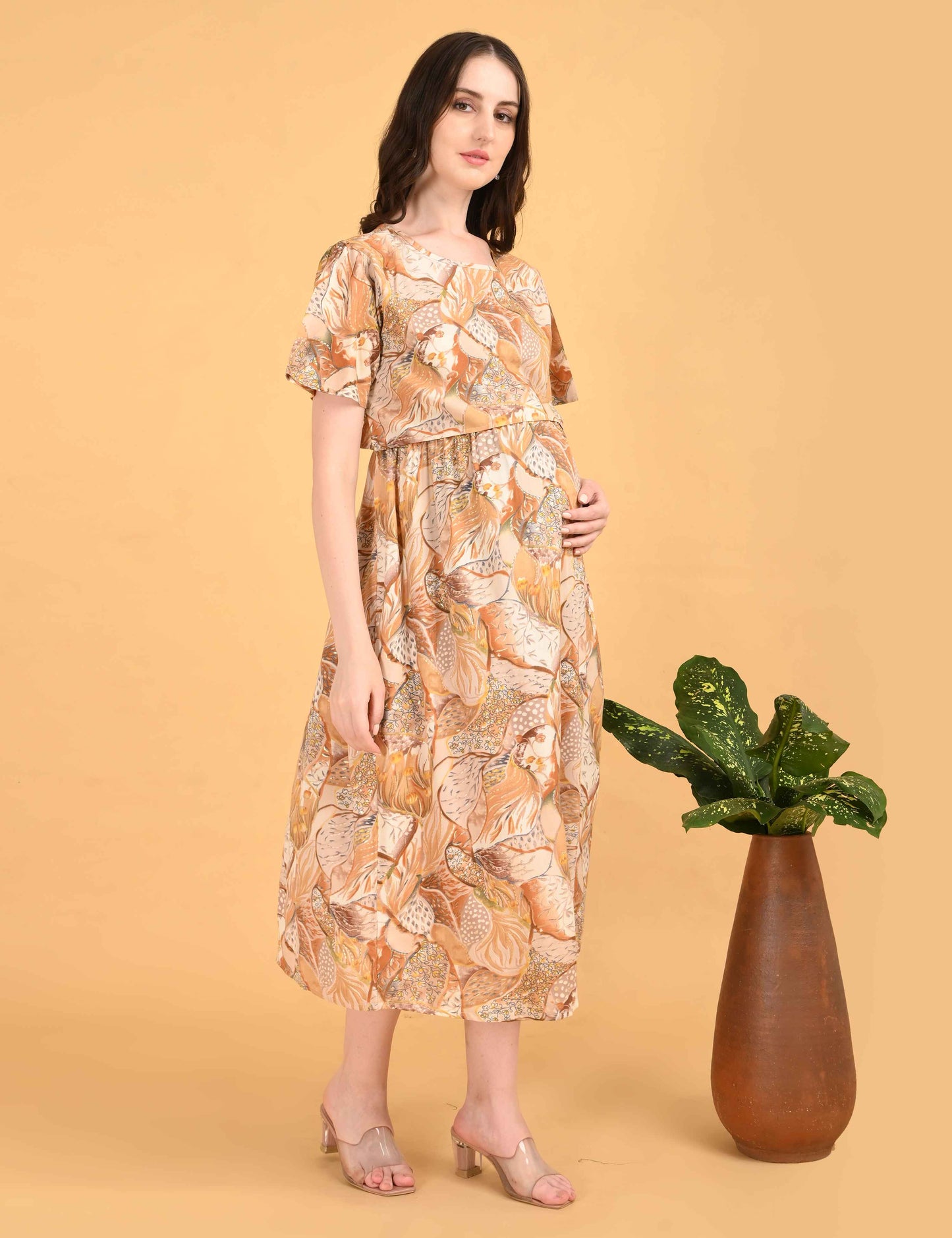 Peach-Colored Maternity 3/4th Gown