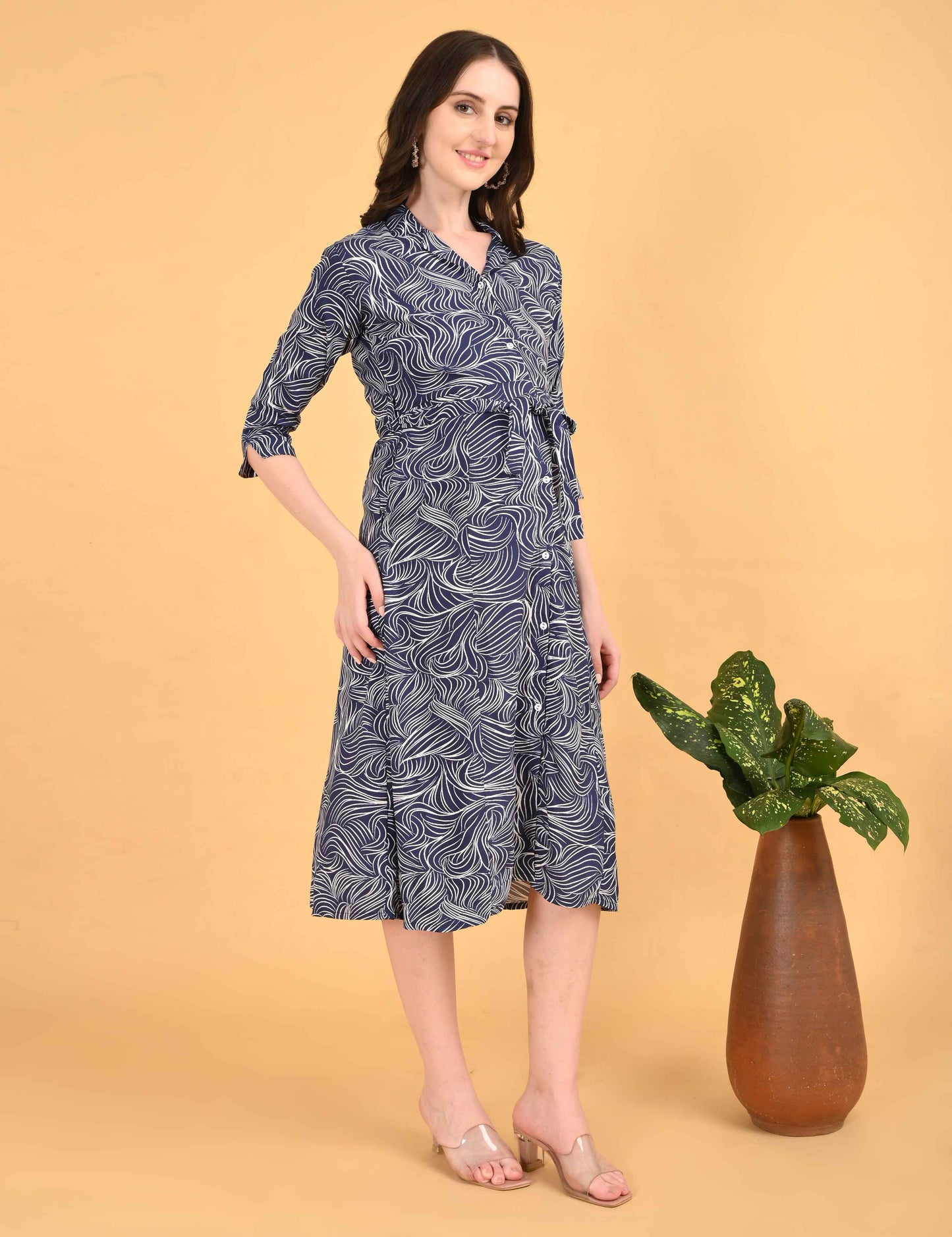 Navy Blue-Colored Maternity 3/4th Gown