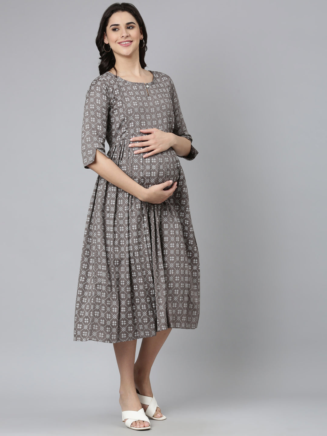 Womens Maternity 3/4th Gown - Grey