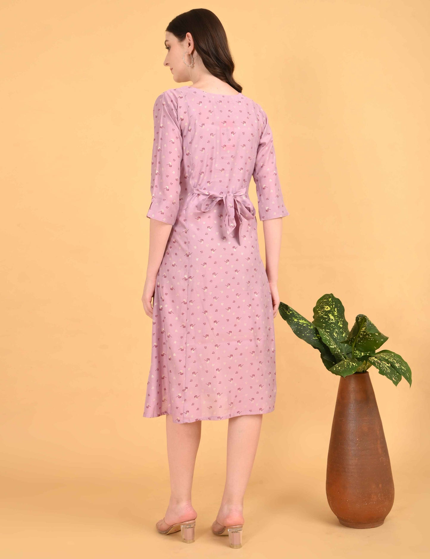 Pink-Colored Maternity 3/4th Gown