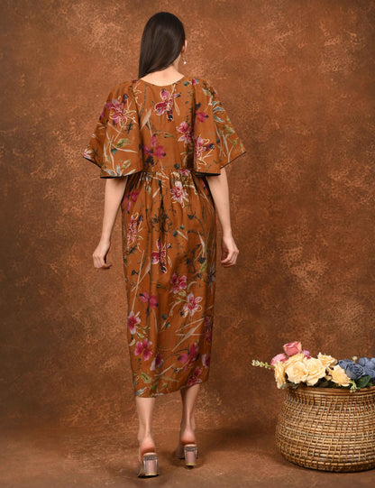 Mustard-Colored Maternity 3/4th Gown