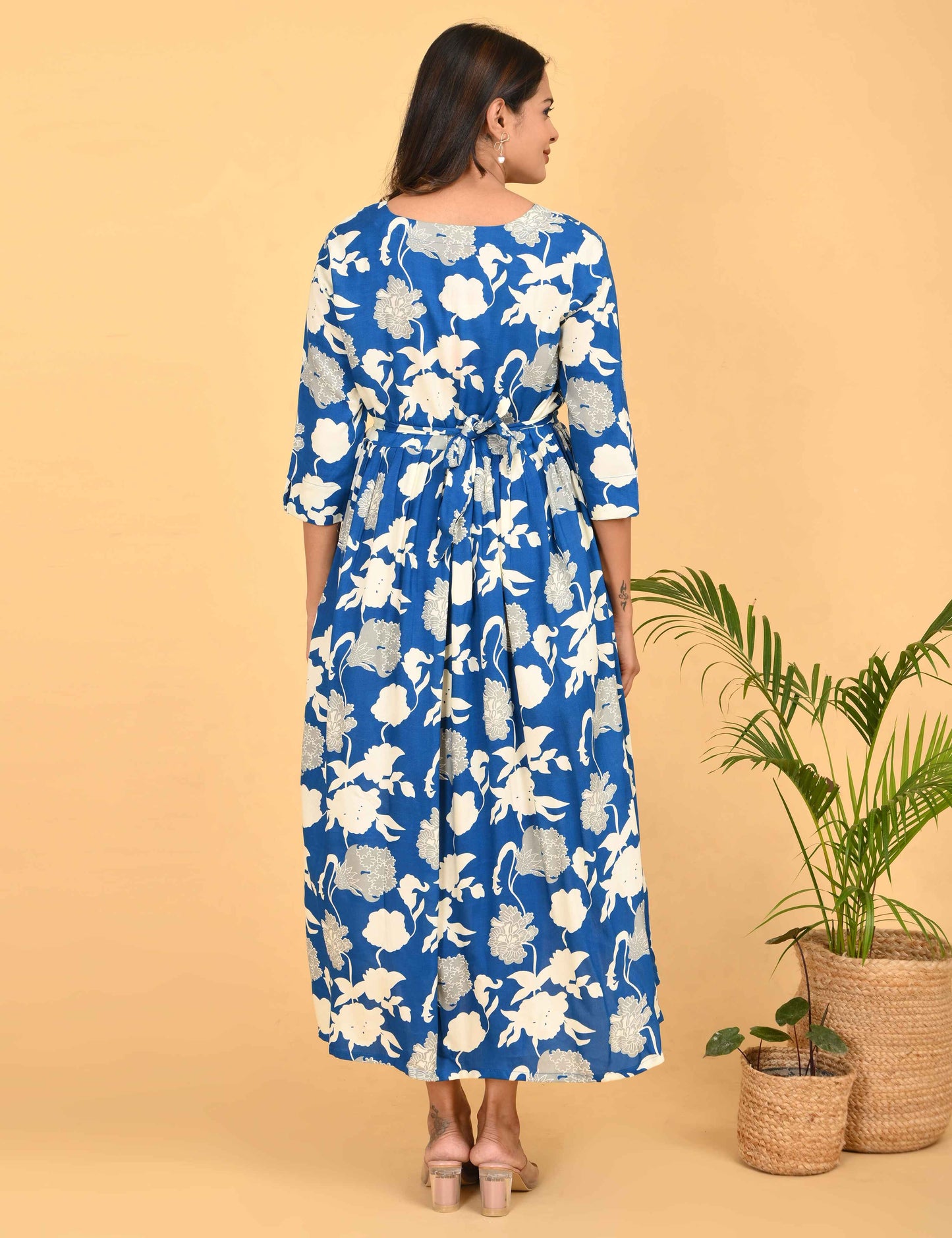 Blue-Colored Maternity 3/4th Gown