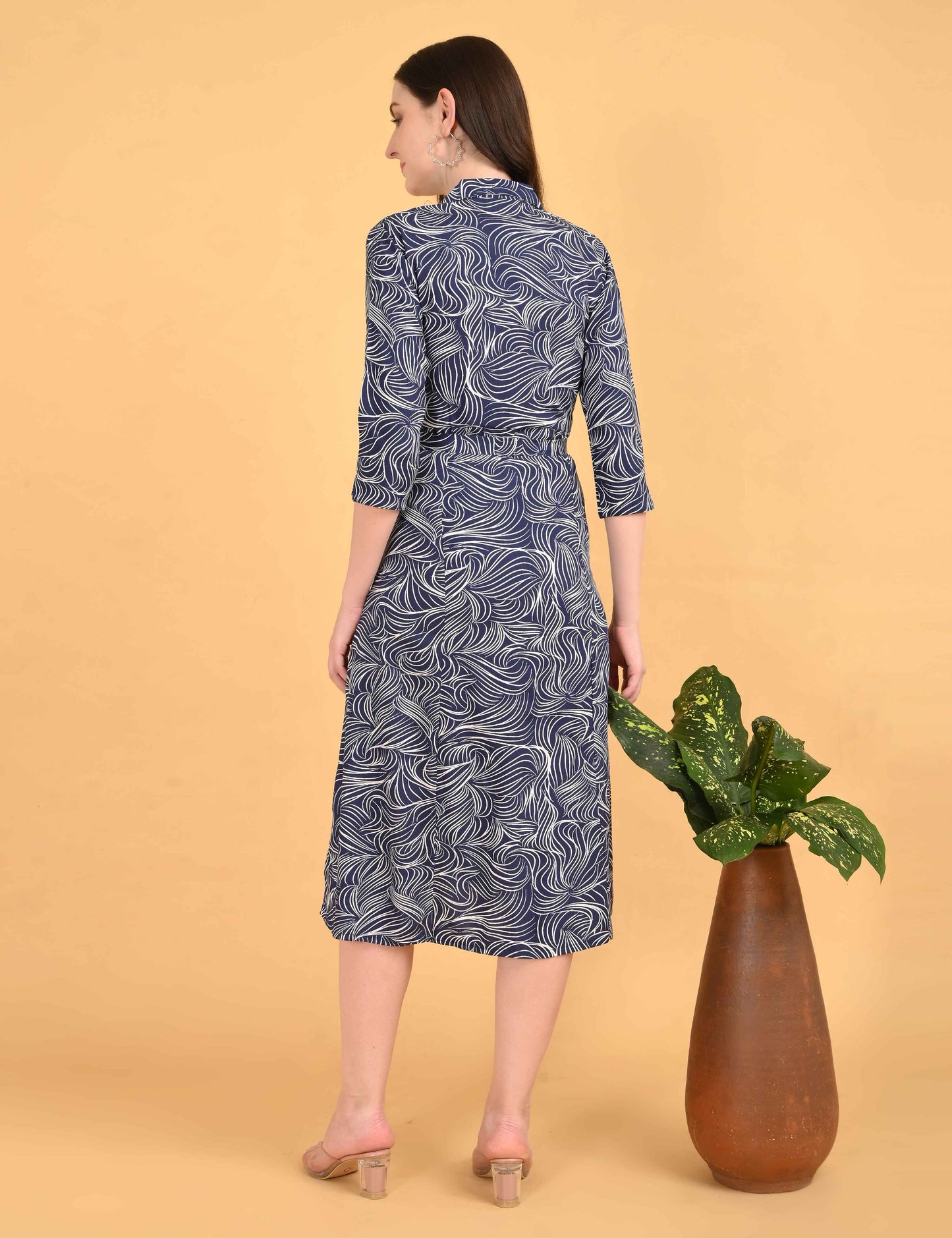 Navy Blue-Colored Maternity 3/4th Gown