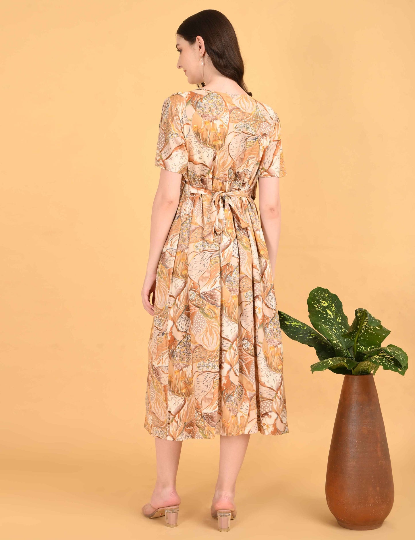 Peach-Colored Maternity 3/4th Gown