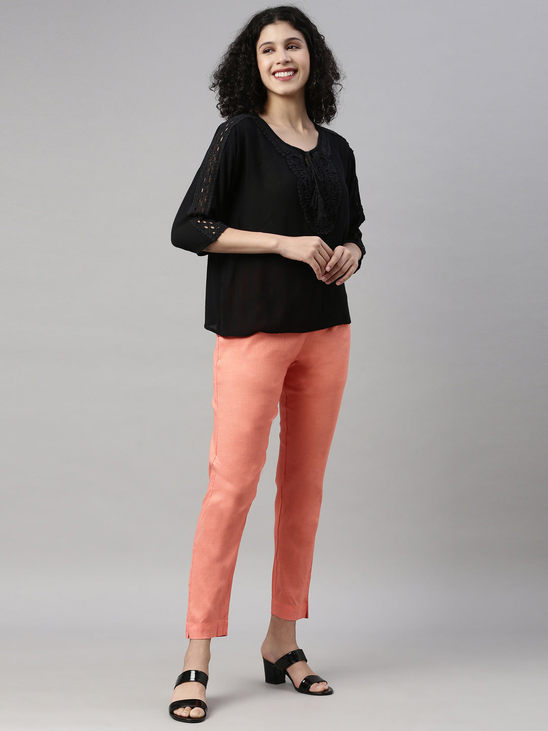 Womens Stretchable Solid Cigar Pant - L.Peach