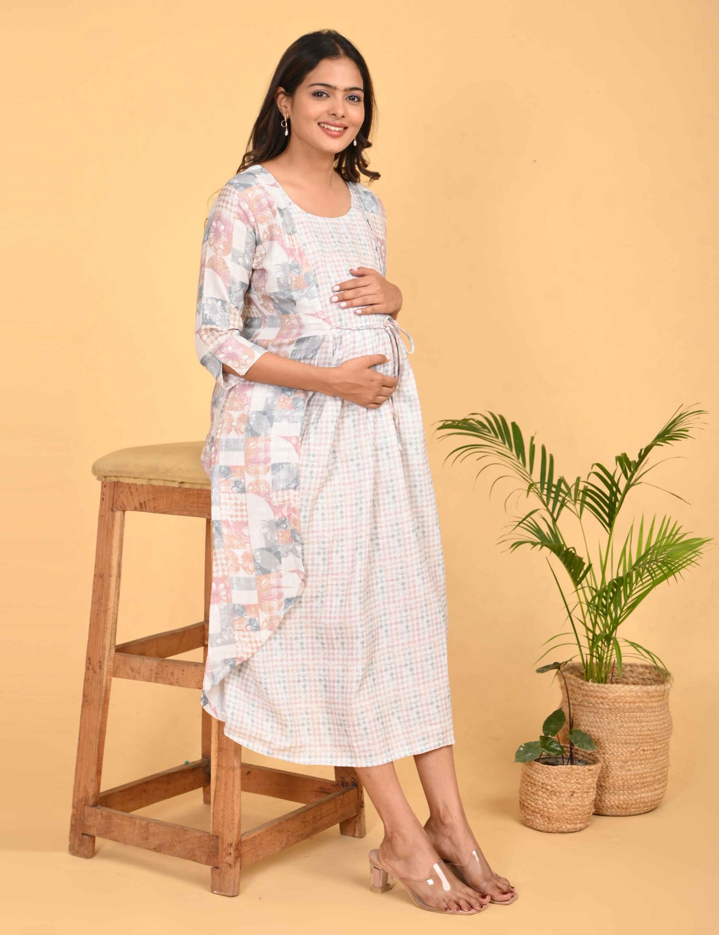 Multi-Colored Maternity 3/4th Gown