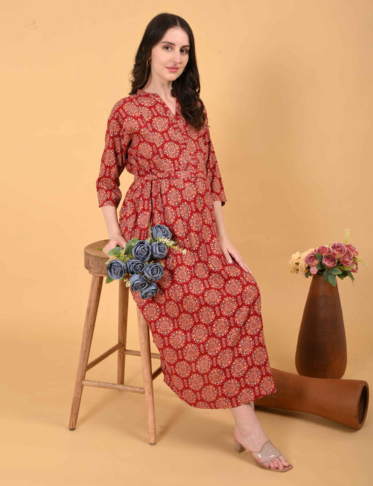 Rust-Colored Maternity 3/4th Gown