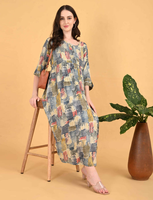 Grey-Colored Maternity 3/4th Gown