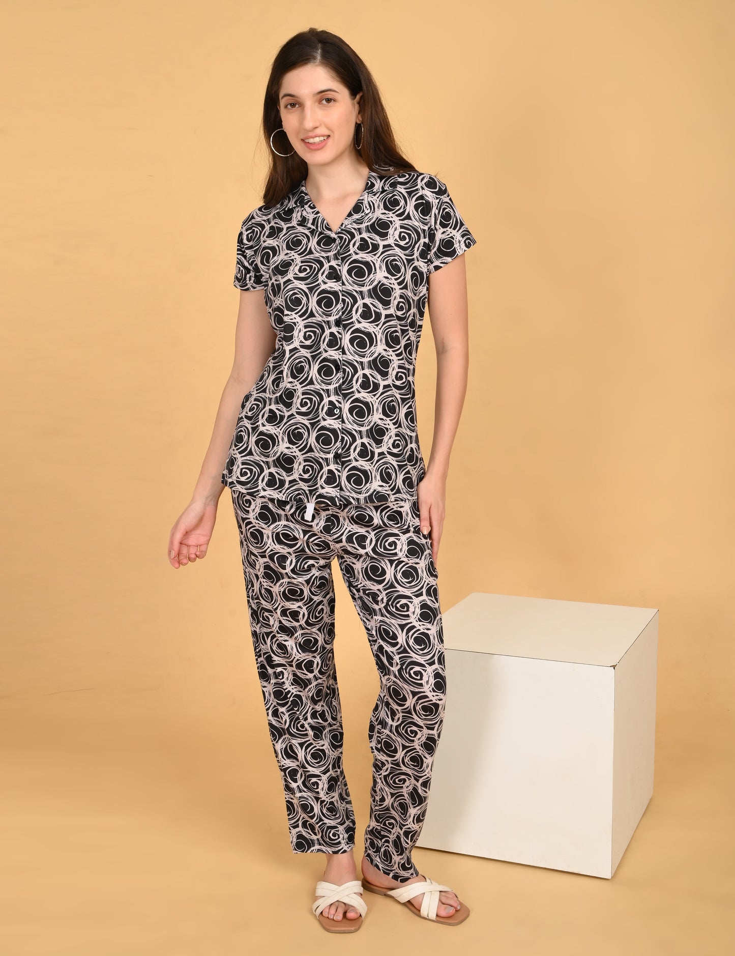 Womens Front Open Travel Wear - Black