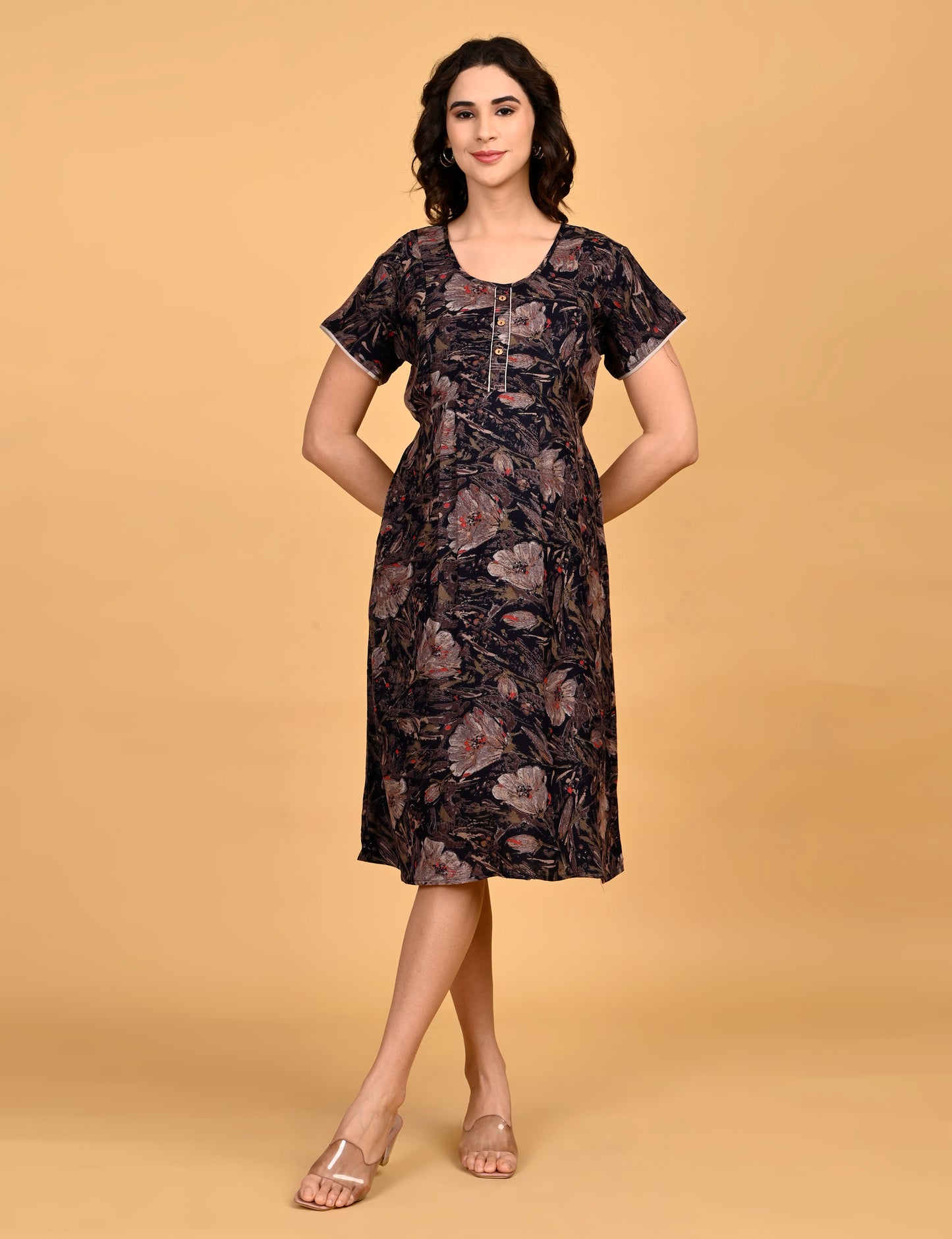 Navy Blue-Colored Maternity 3/4th Gown