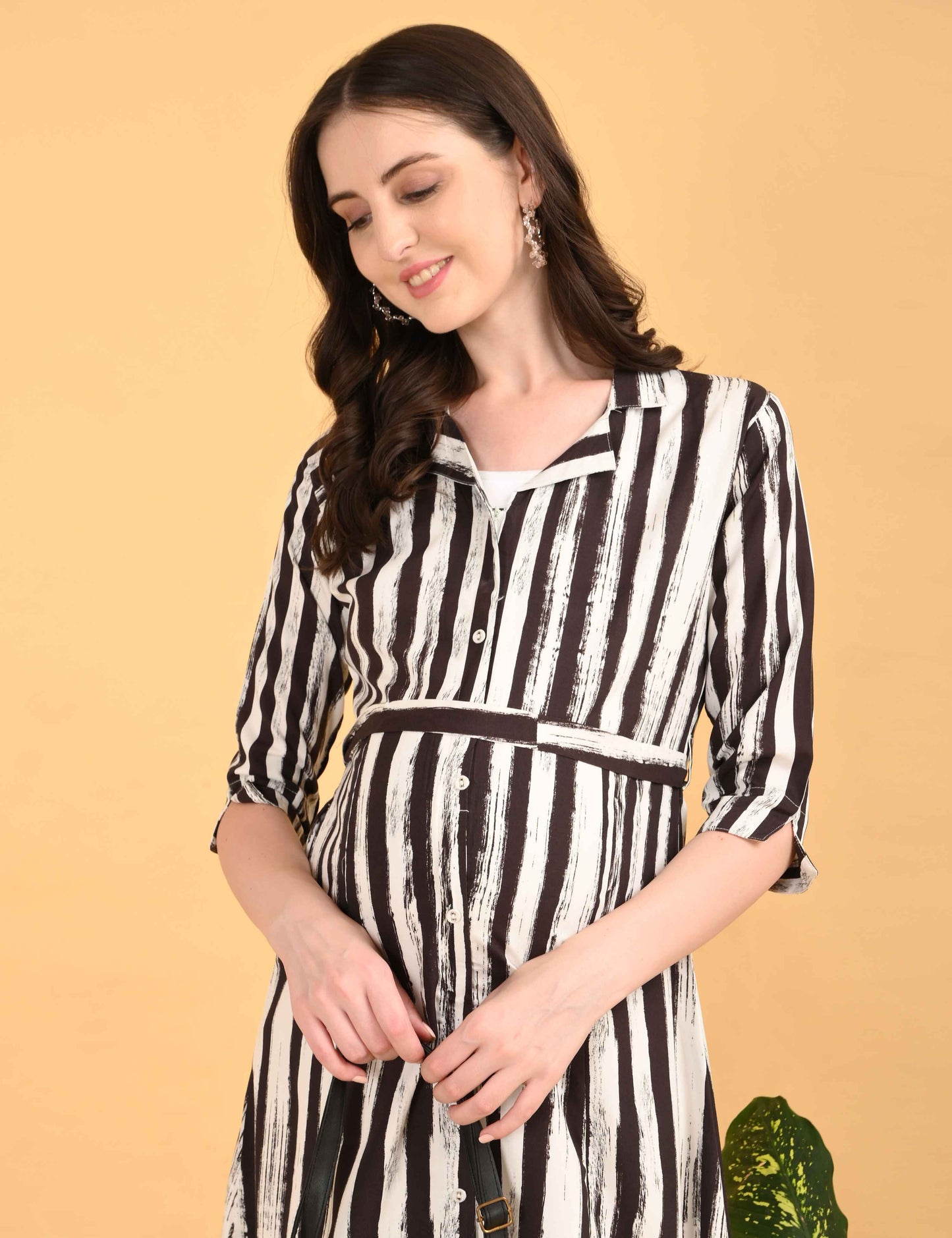 Multi-Colored Maternity 3/4th Gown