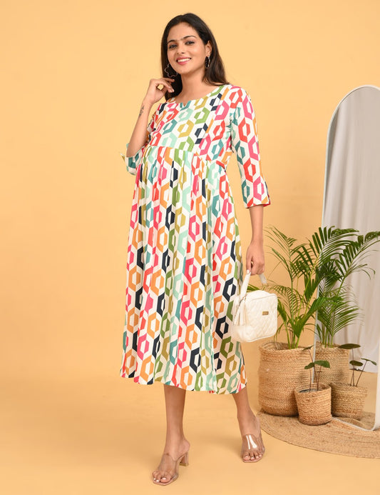 Multi-Colored Maternity 3/4th Gown