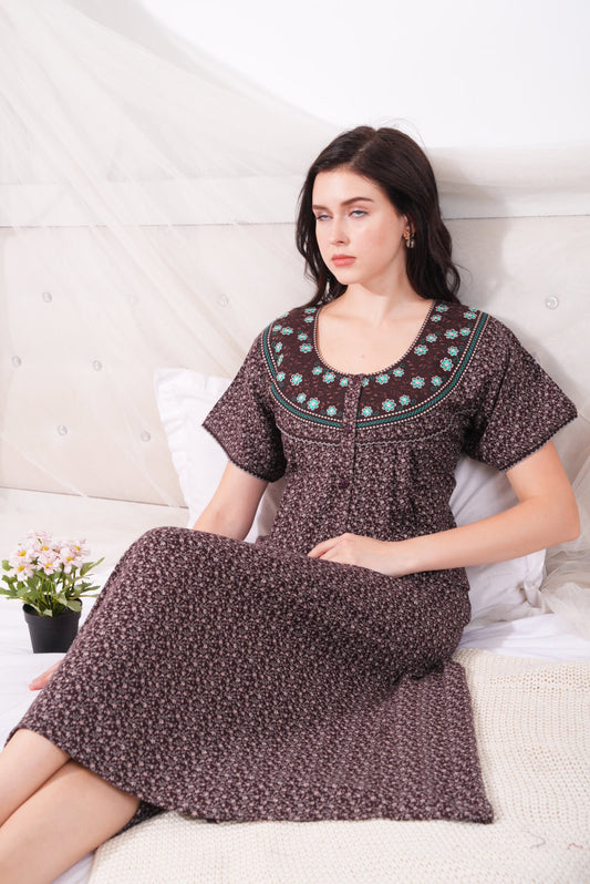 Coffee-Colored Alpine Pleated Nightdress