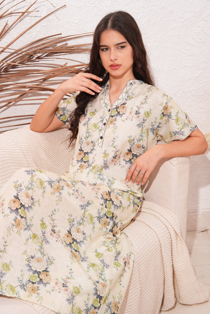 Dairy Cream-Colored Fashion Nightdress