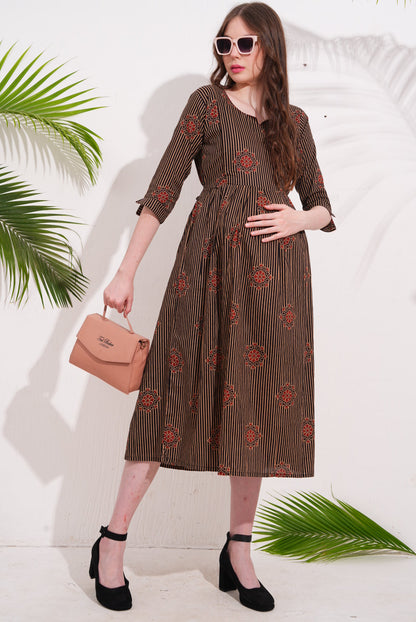 Coffee-Colored Maternity 3/4th Gown
