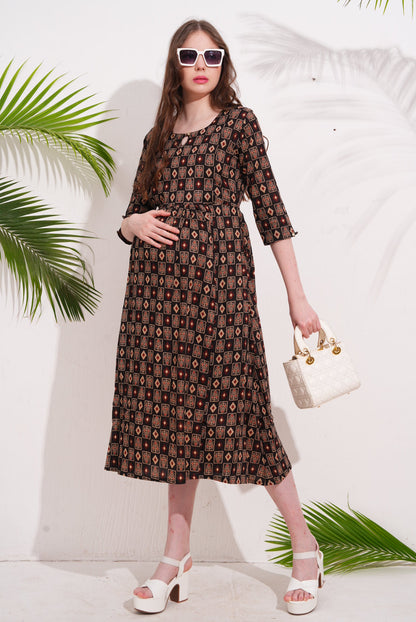Coffee-Colored Maternity 3/4th Gown