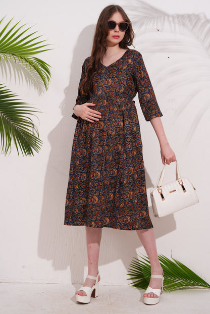 Navy Blue-Colored Maternity 3/4th Gown
