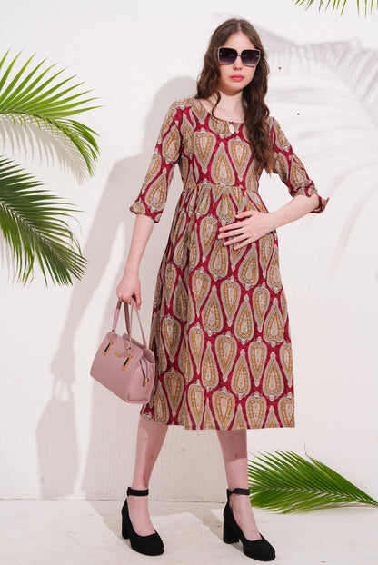 Red-Colored Maternity 3/4th Gown
