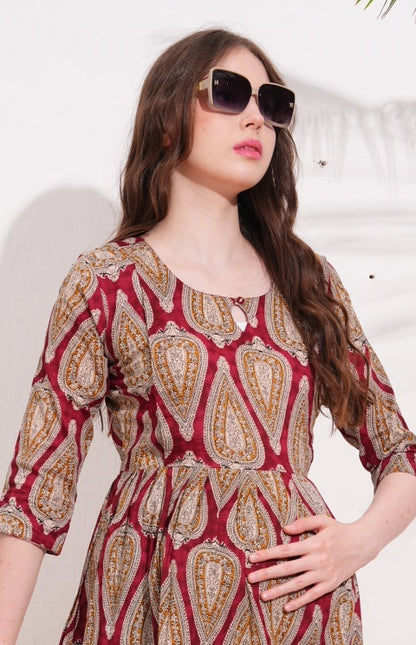 Red-Colored Maternity 3/4th Gown