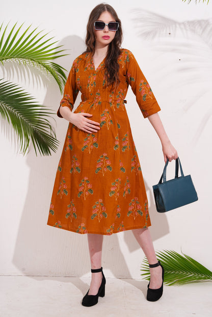 Mustard-Colored Maternity 3/4th Gown