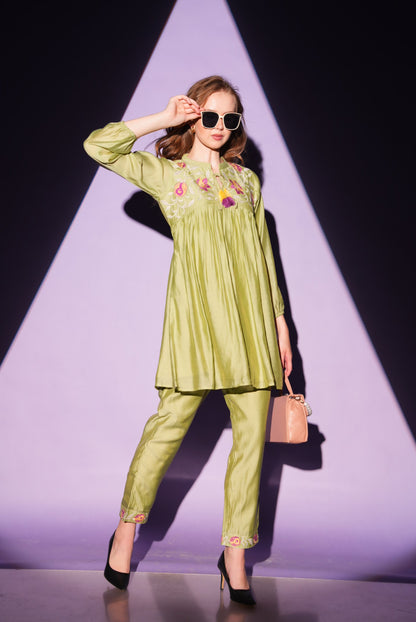 Pista-Colored Fusion Co-Ord Set