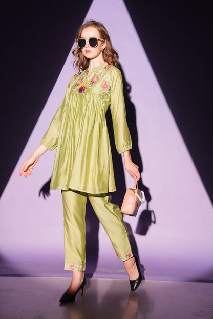 Pista-Colored Fusion Co-Ord Set