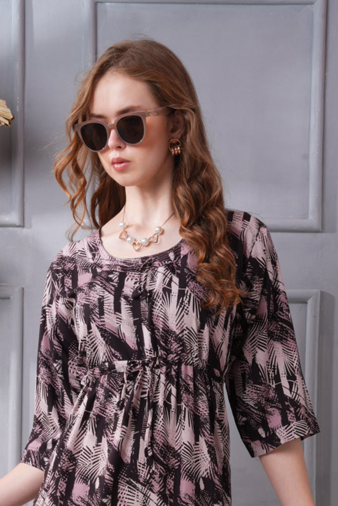 Wine-Colored Short Flare Gown