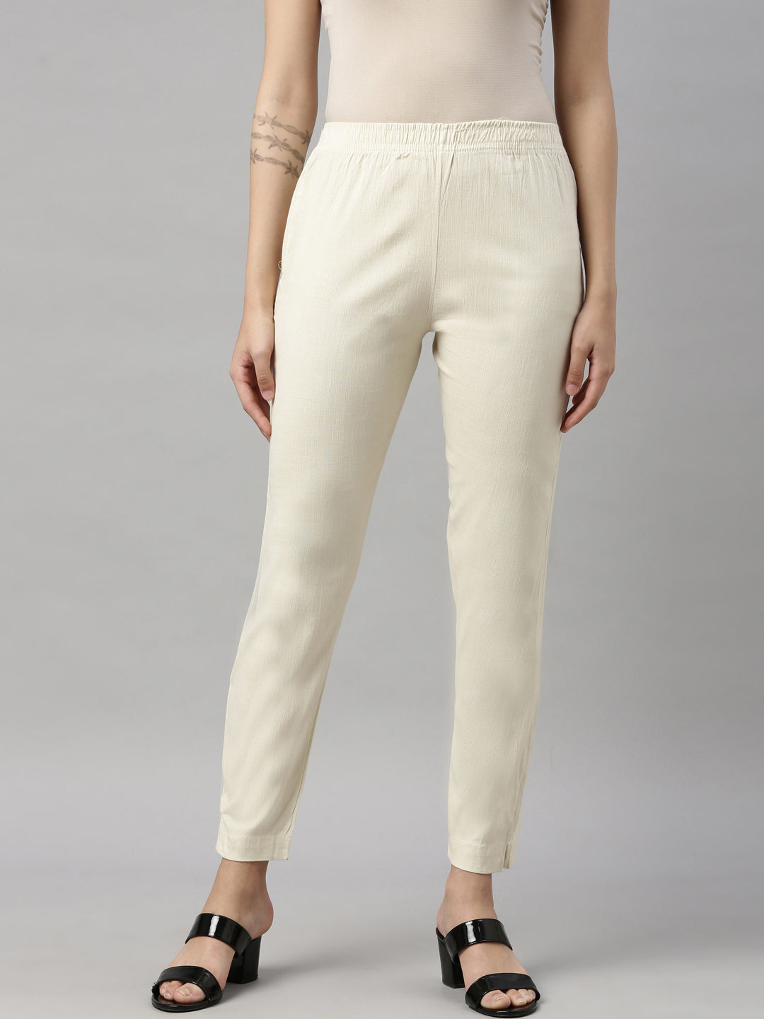 Womens Stretchable Solid Cigar Pant - Cream