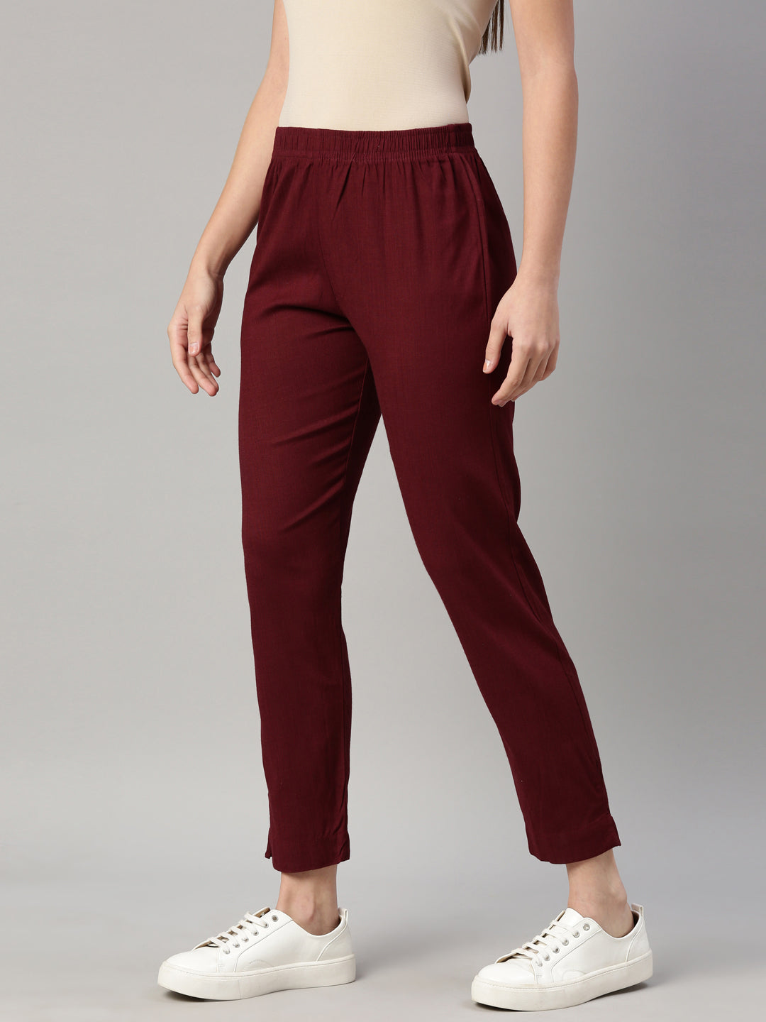 Womens Stretchable Solid Cigar Pant - Wine