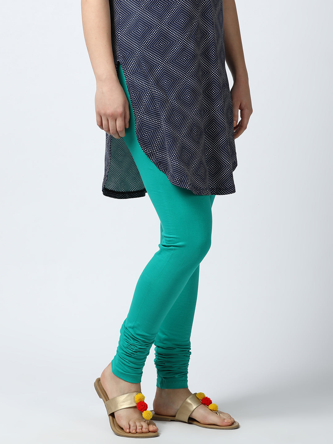Rama green chikankari embroidered kurta and pants - set of two by Satya  Designs | The Secret Label