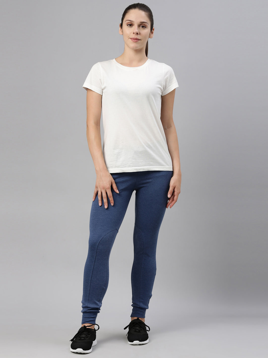 Womens Narrow Bottom Joggers With Side Pockets - Indigo